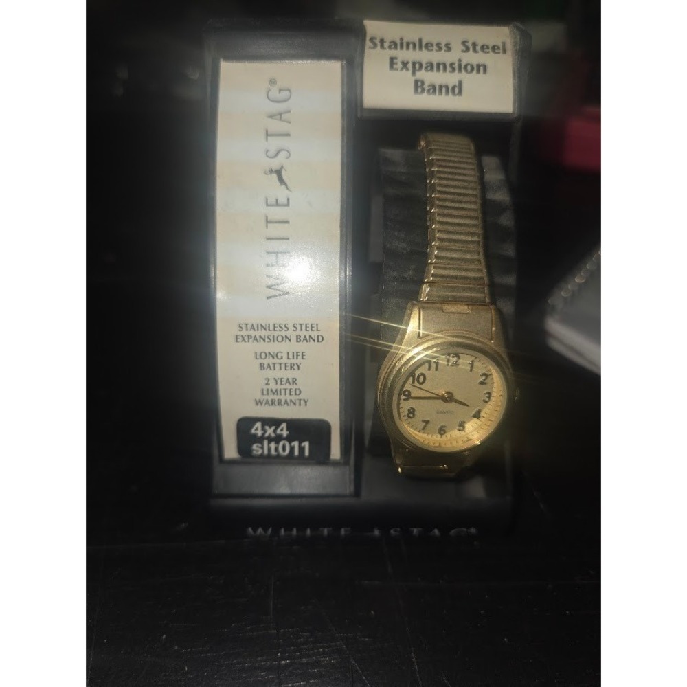 White Stag Womens Gold Tone Quartz Watch Stainless Steel Expansion Band slt011
